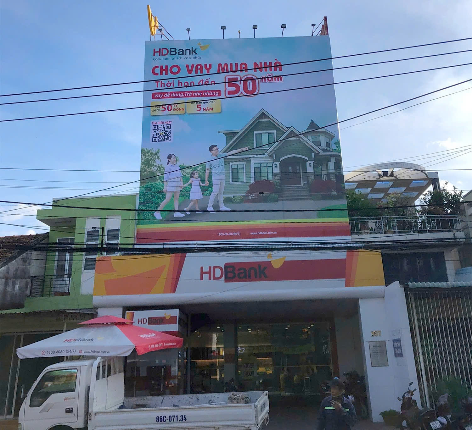 thi công bảng hiệu Phan Thiết